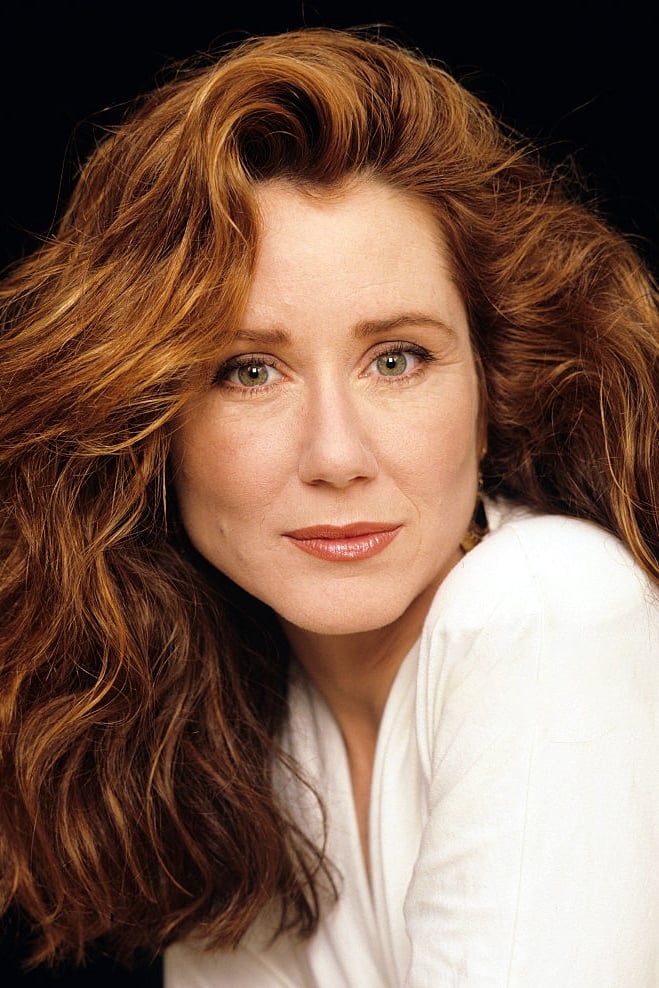 Photo Mary McDonnell