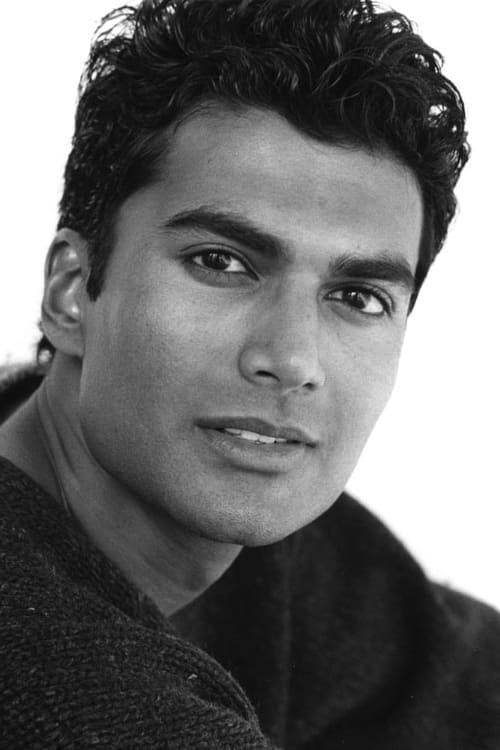 Photo Sendhil Ramamurthy