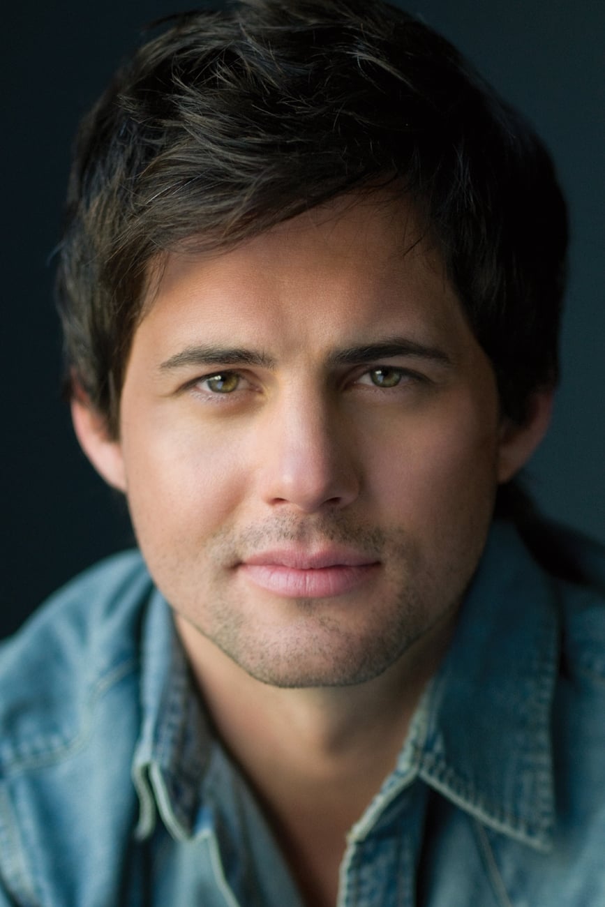 Photo Kristoffer Polaha