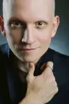 Photo Anthony Carrigan #56105