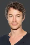 Photo Tom Wisdom #9560