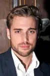 Photo Dustin Milligan #54825