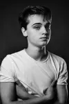 Photo Dean-Charles Chapman #46660