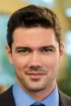 Photo Ryan Paevey #279920