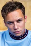 Photo Finn Cole #34584