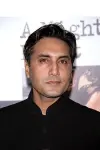 Photo Adnan Siddiqui #119910