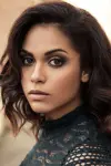 Photo Monica Raymund #215630