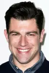 Photo Max Greenfield #41141