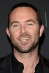 Photo Sullivan Stapleton #26210