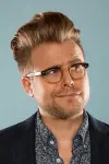 Photo Adam Conover #135700