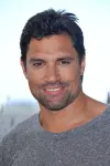 Photo Manu Bennett #10220