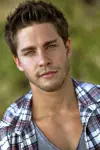 Photo Dean Geyer #62314