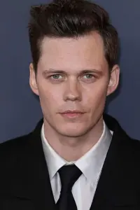 Photo Bill Skarsgård