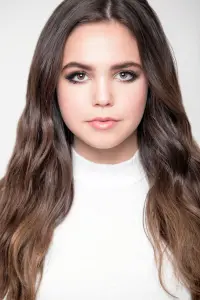 Photo Bailee Madison