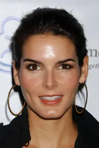 Photo Angie Harmon