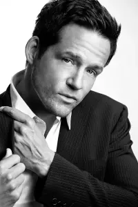 Photo Josh Hopkins