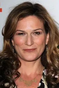 Photo Ana Gasteyer