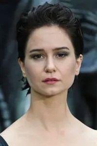 Photo Katherine Waterston