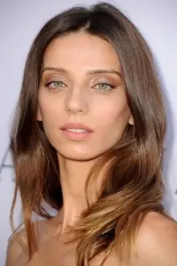 Photo Angela Sarafyan