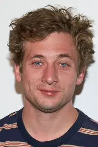 Photo Jeremy Allen White