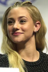 Photo Lili Reinhart