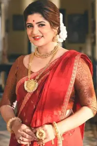 Photo Srabanti Chatterjee