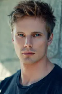 Photo Bradley James