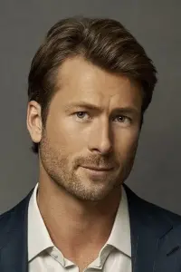 Photo Glen Powell