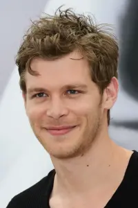 Photo Joseph Morgan