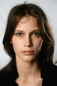 Photo Marine Vacth