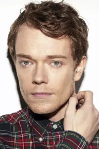 Photo Alfie Allen