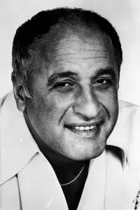 Photo Vic Tayback