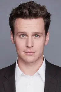 Photo Jonathan Groff