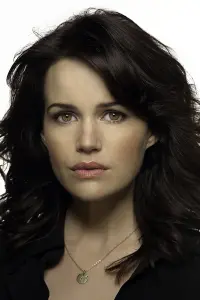 Photo Carla Gugino