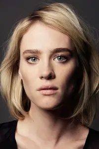 Photo Mackenzie Davis