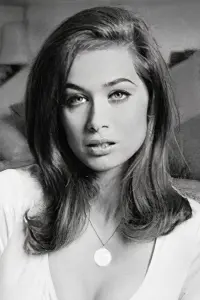 Photo Valerie Leon