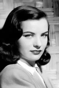 Photo Ella Raines