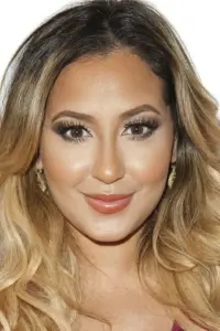 Photo Adrienne Bailon-Houghton