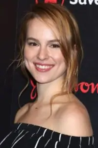 Photo Bridgit Mendler