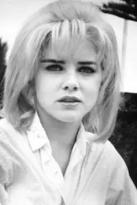 Photo Sue Lyon