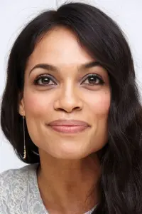 Photo Rosario Dawson