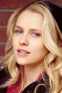 Photo Teresa Palmer