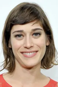 Photo Lizzy Caplan