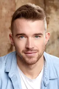 Photo Chandler Massey