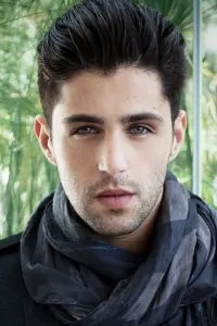 Photo Josh Peck