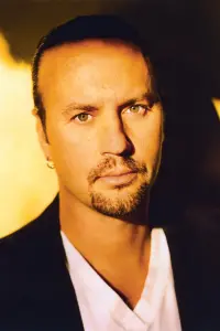 Photo Desmond Child