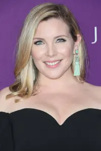 Photo June Diane Raphael