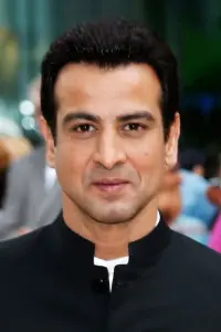 Photo Ronit Roy