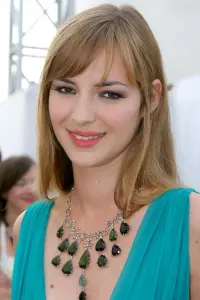 Photo Louise Bourgoin