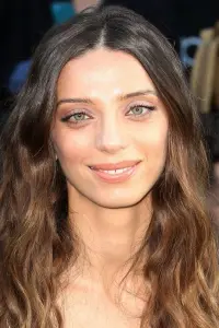 Photo Angela Sarafyan